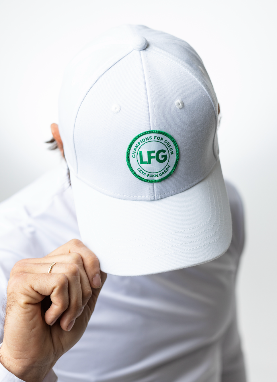 6 BOTTLES LFG PATCH HAT IN WHITE